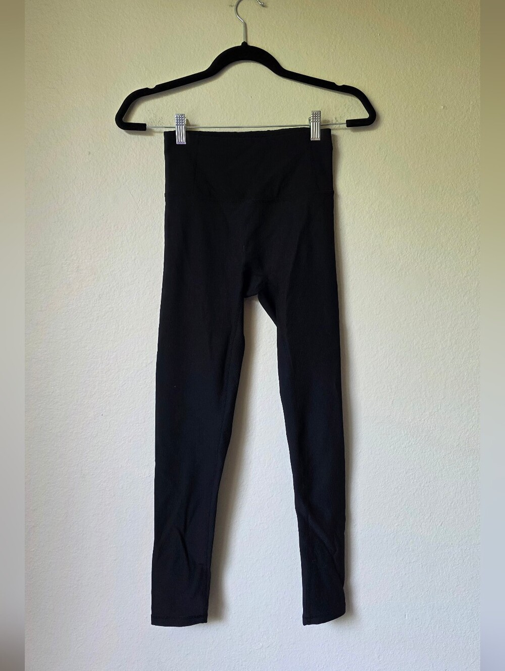 Alyth Dynamic Devoted Lite Legging Ribbed In Black Size Small - Picture 2 of 6